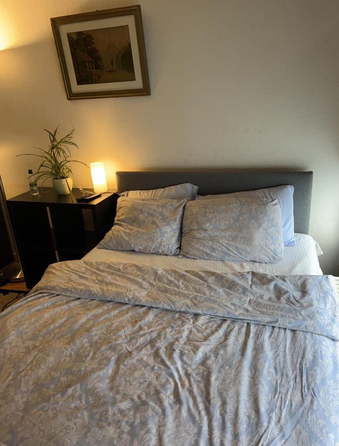 2 Bedroom Flat Near Nations And In The Center 제네바 외부 사진